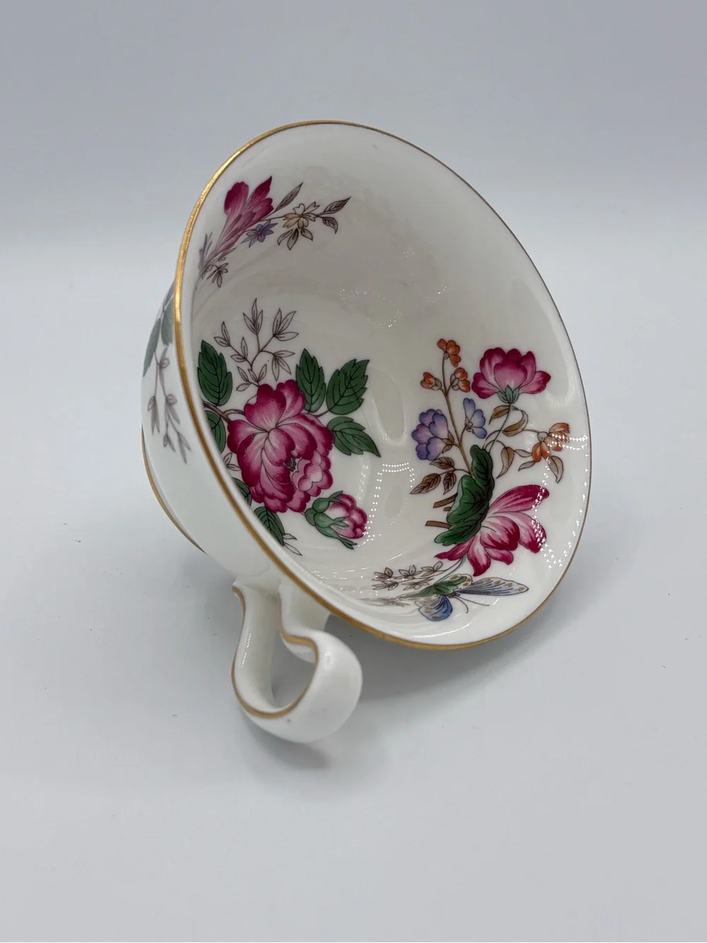 Wedgwood Charnwood Bone China Tea Cups & Saucers Set 4 England Gold Trim